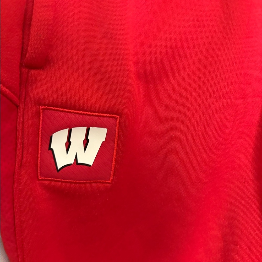 University of Wisconsin Badgers Under Armour Red Sweatpants Men's S - Picture 2 of 3